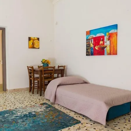 Casa Vacanze Giulia Holiday home Marsala